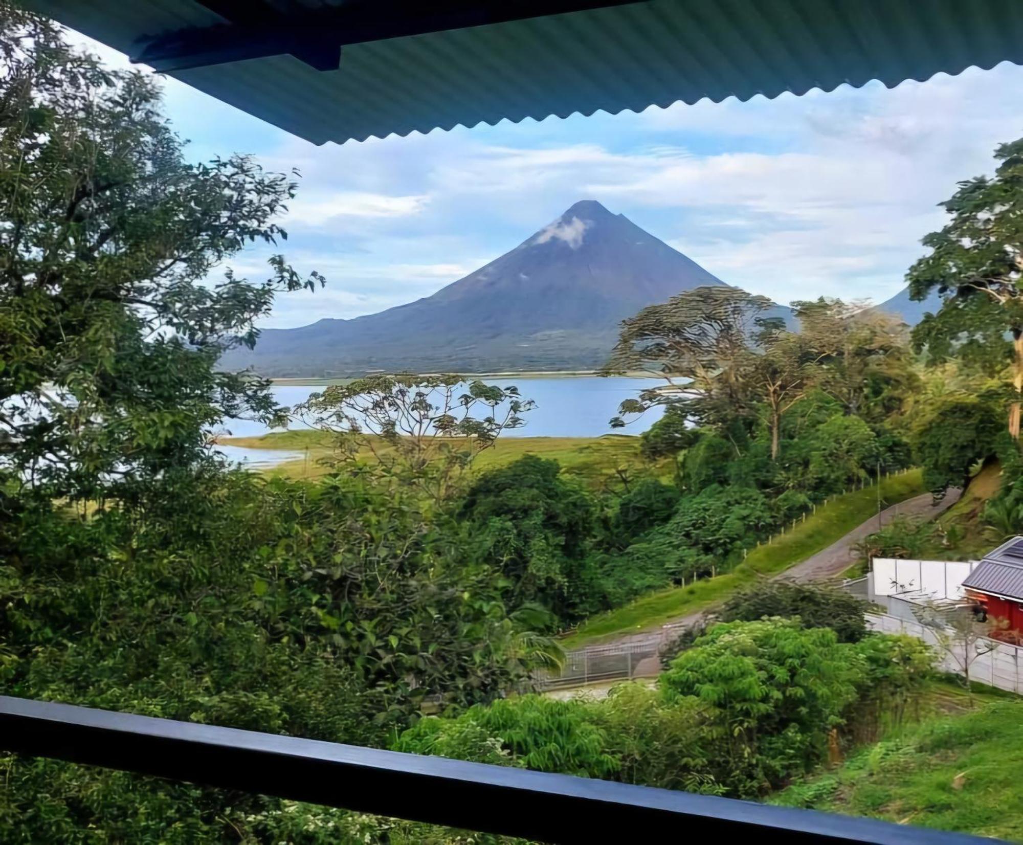 Rustico Villa Arenal La Fortuna Exterior photo